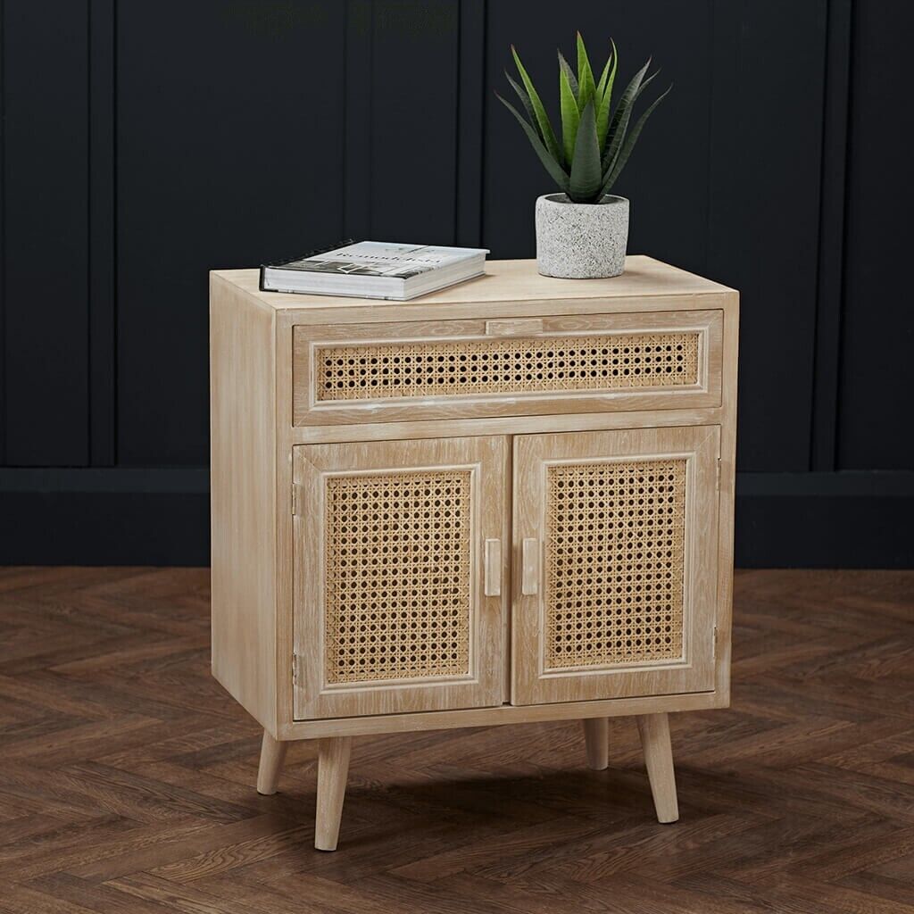 TOULOUSE CABINET IN A LIGHT WASHED OAK COLOUR  BRAND NEW FREE DELIVERY